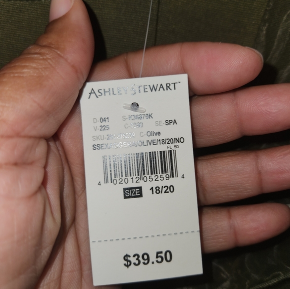 NWT Ashley Stewart short sleeve top - Picture 3 of 5